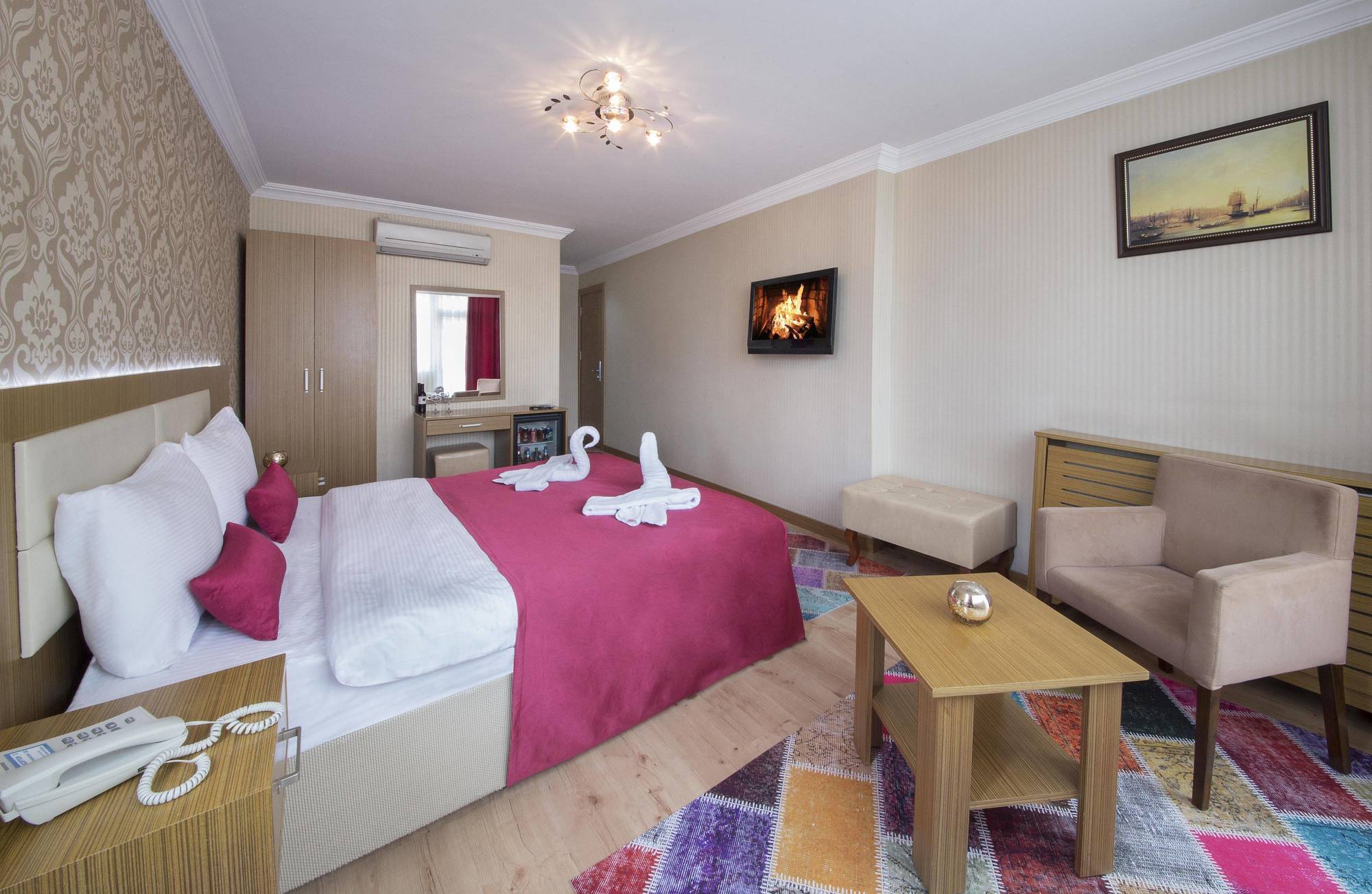 Grand Zentrum Hotel & Cafe Restaurant - Taksim Square Istanbul Eksteriør billede