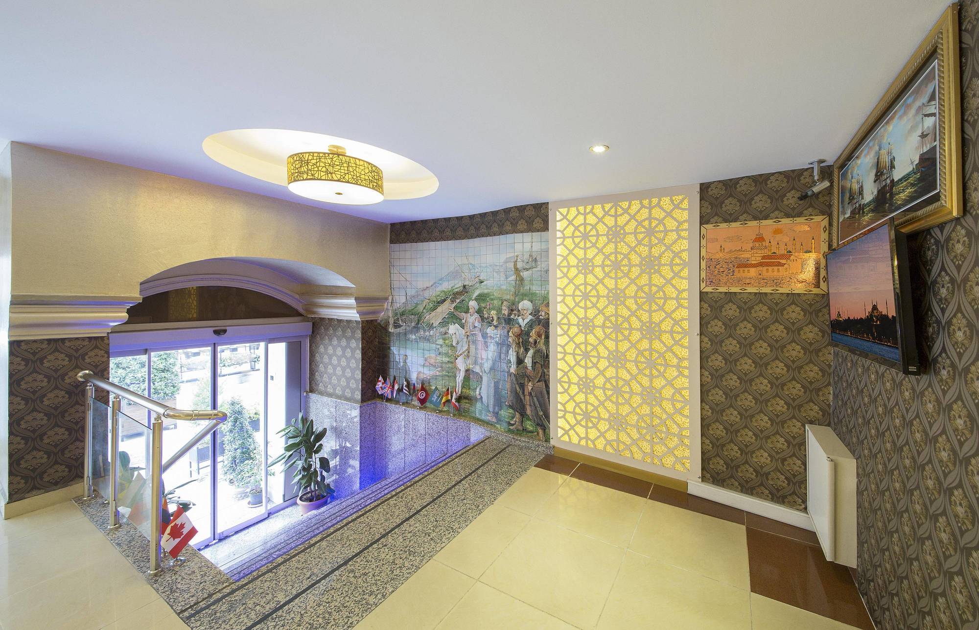 Grand Zentrum Hotel & Cafe Restaurant - Taksim Square Istanbul Eksteriør billede