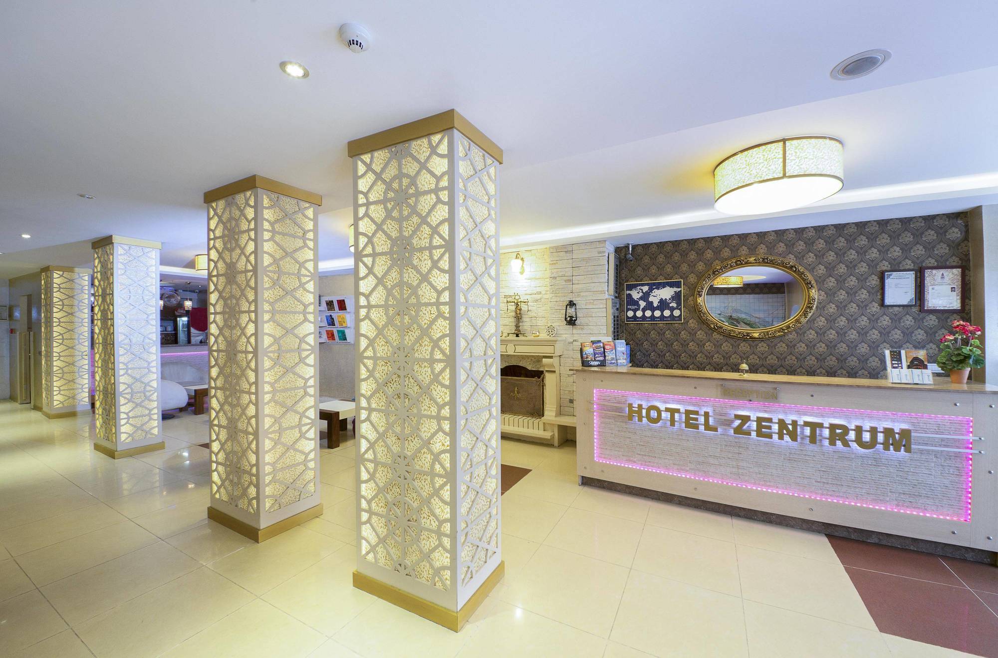 Grand Zentrum Hotel & Cafe Restaurant - Taksim Square Istanbul Eksteriør billede